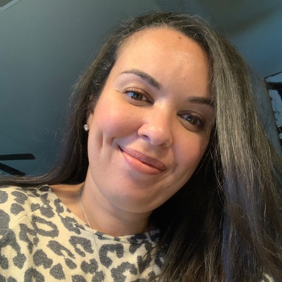 Meet your Posher, Ericka - Picture 1 of 1